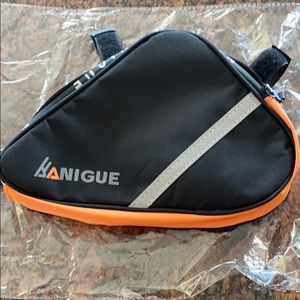 Nigue Cyclist Sport Bag NIP